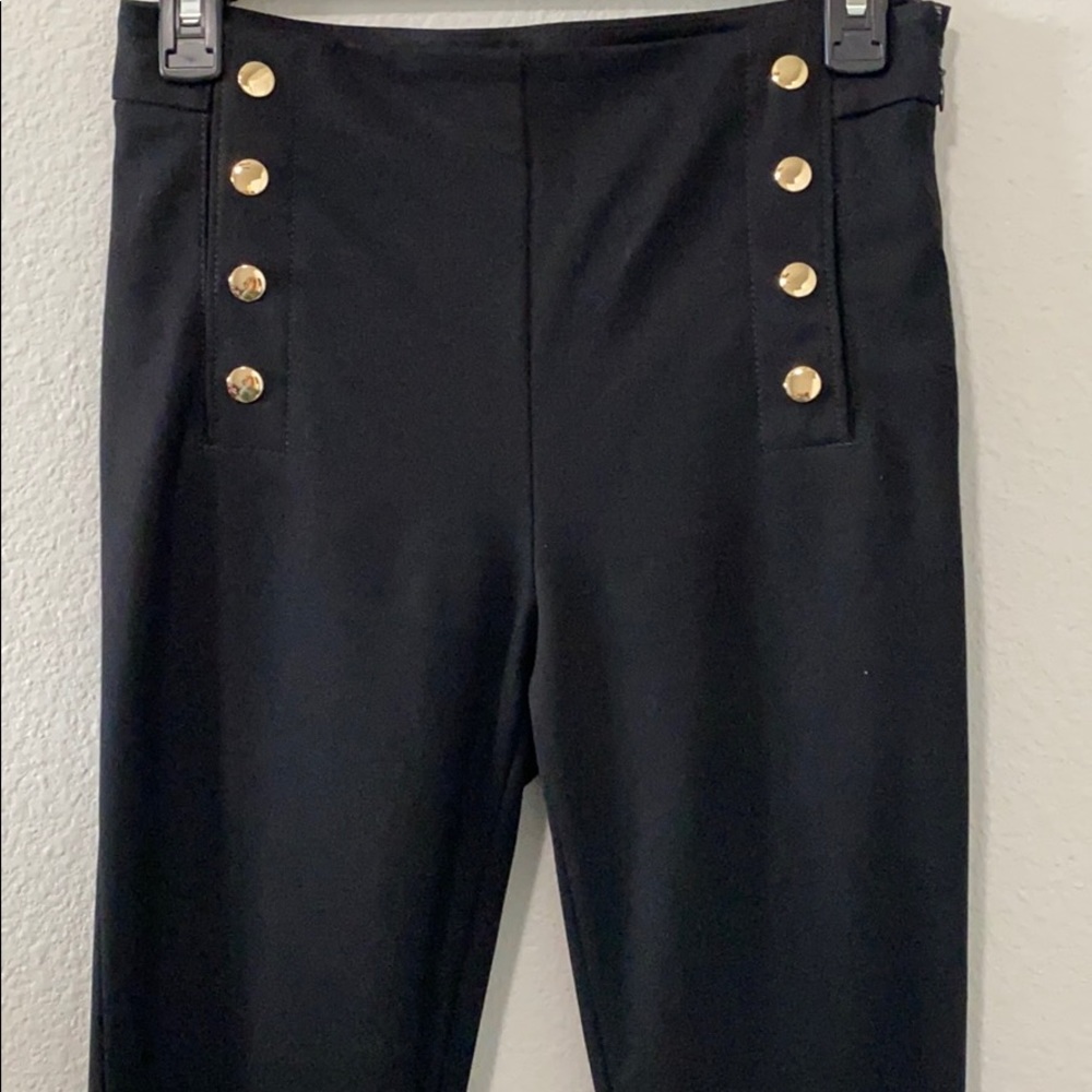 Front button Sloan pants